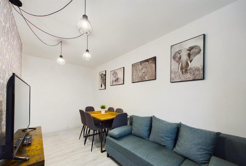 Reda - 4 X Bedroom *