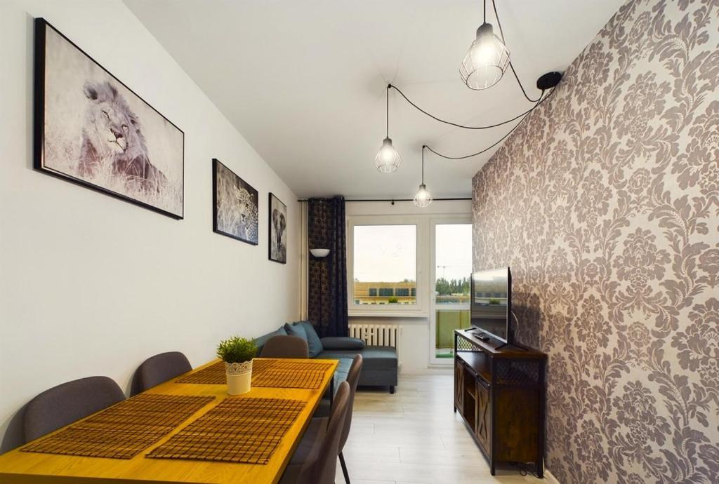 Reda - 4 X Bedroom